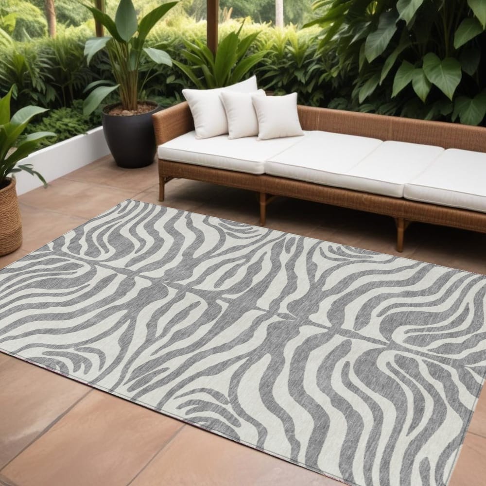 HomeRoots Animal Print Transitional Rectangle Outdoor Rug