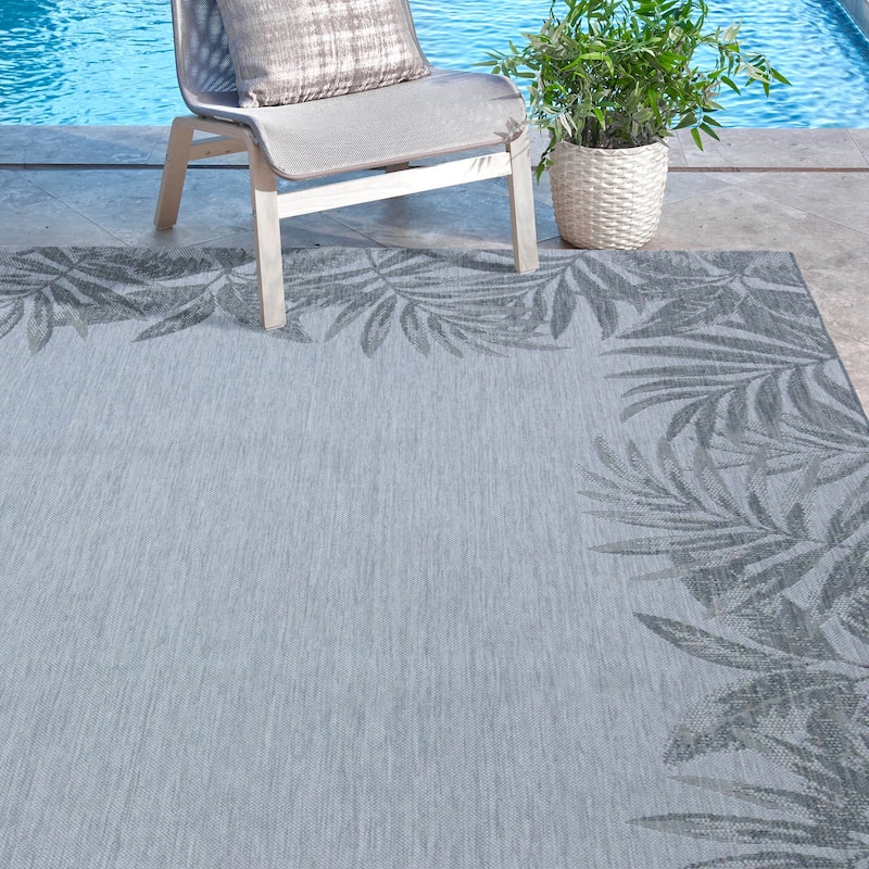 Gertmenian Paseo Tropic Ash Grey Casual Palm Boarder Flatweave Indoor/ Outdoor Area Rug