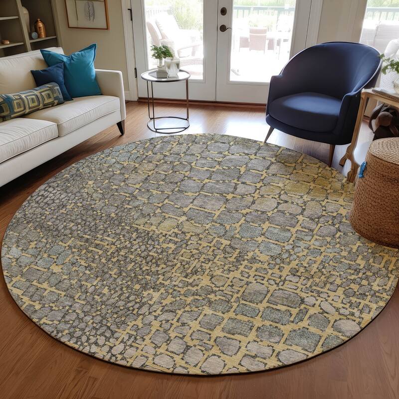 Machine Washable Indoor/ Outdoor Modern Cobble Chantille Rug - Gold - 8' x 8'