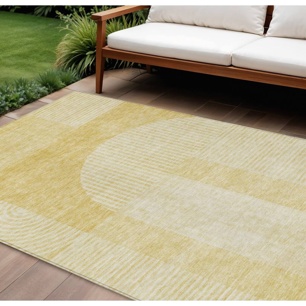HomeRoots Geometric Transitional Rectangle Outdoor Rug