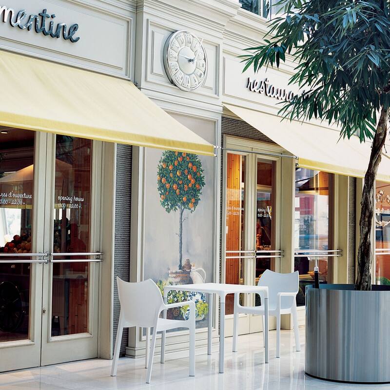 33" White Outdoor Patio Solid Dining Arm Chair