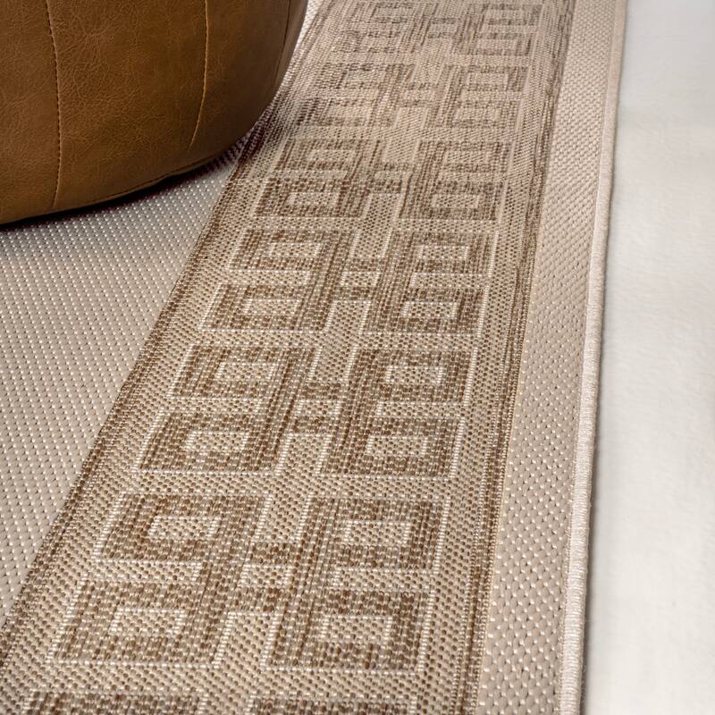 JONATHAN Y Alda Classic Geometric Border Indoor/Outdoor Area Rug