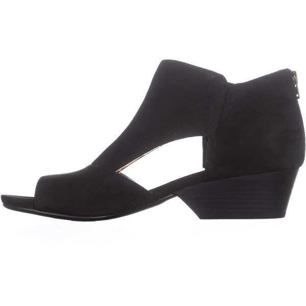 naturalizer greyson black