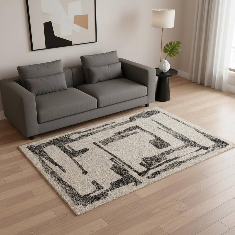 HomeRoots Abstract Modern Rectangle Area Rug - 5' X 8'