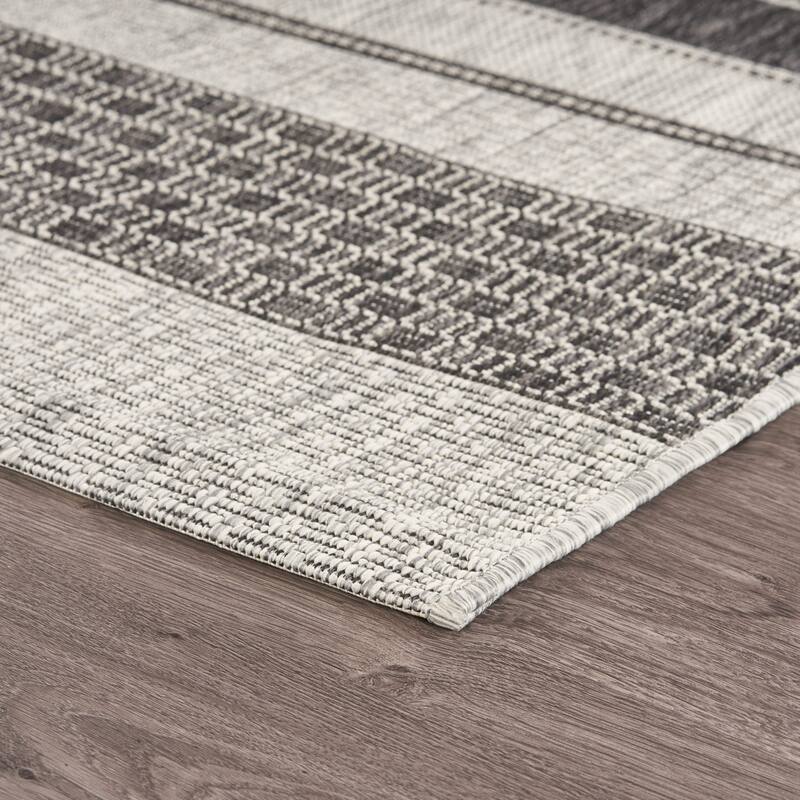 Sevita Banded Heather Indoor/Outdoor Rug