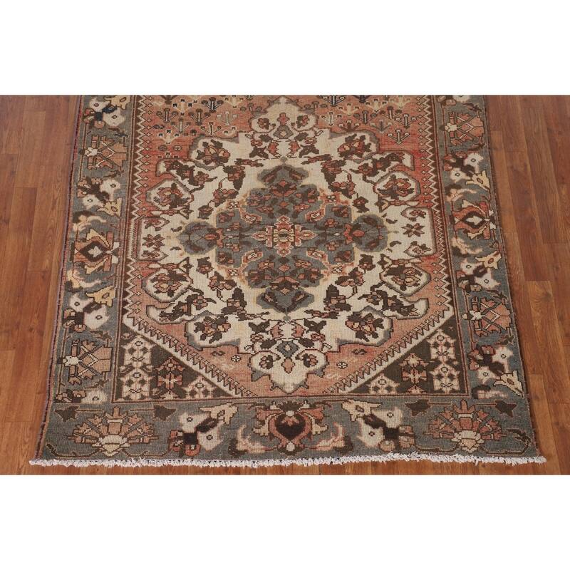 Bakhtiari Persian Vintage Rug Handmade Wool Carpet - 5'3"x 9'11"