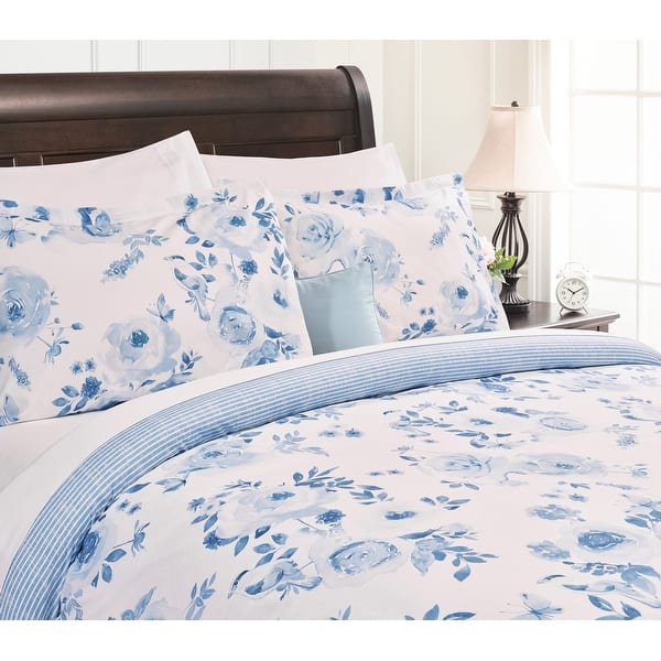 Swanson Beddings Blue Roses Print 3-Piece Duvet Cover Set – All Sizes Available