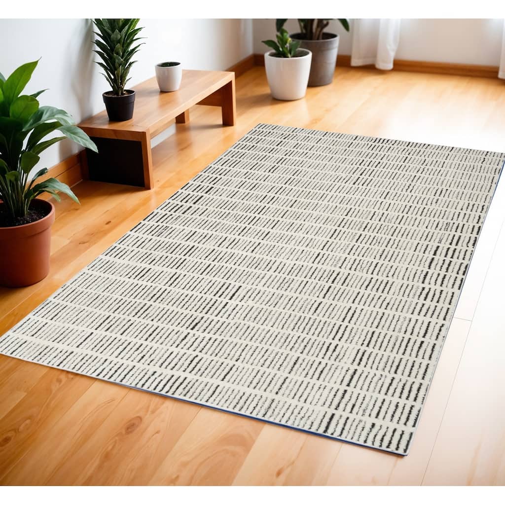 Gani Power Loomed Geometric Modern Stain Resistant Area Rug By HomeRoots - 71' X '47' X '0.63