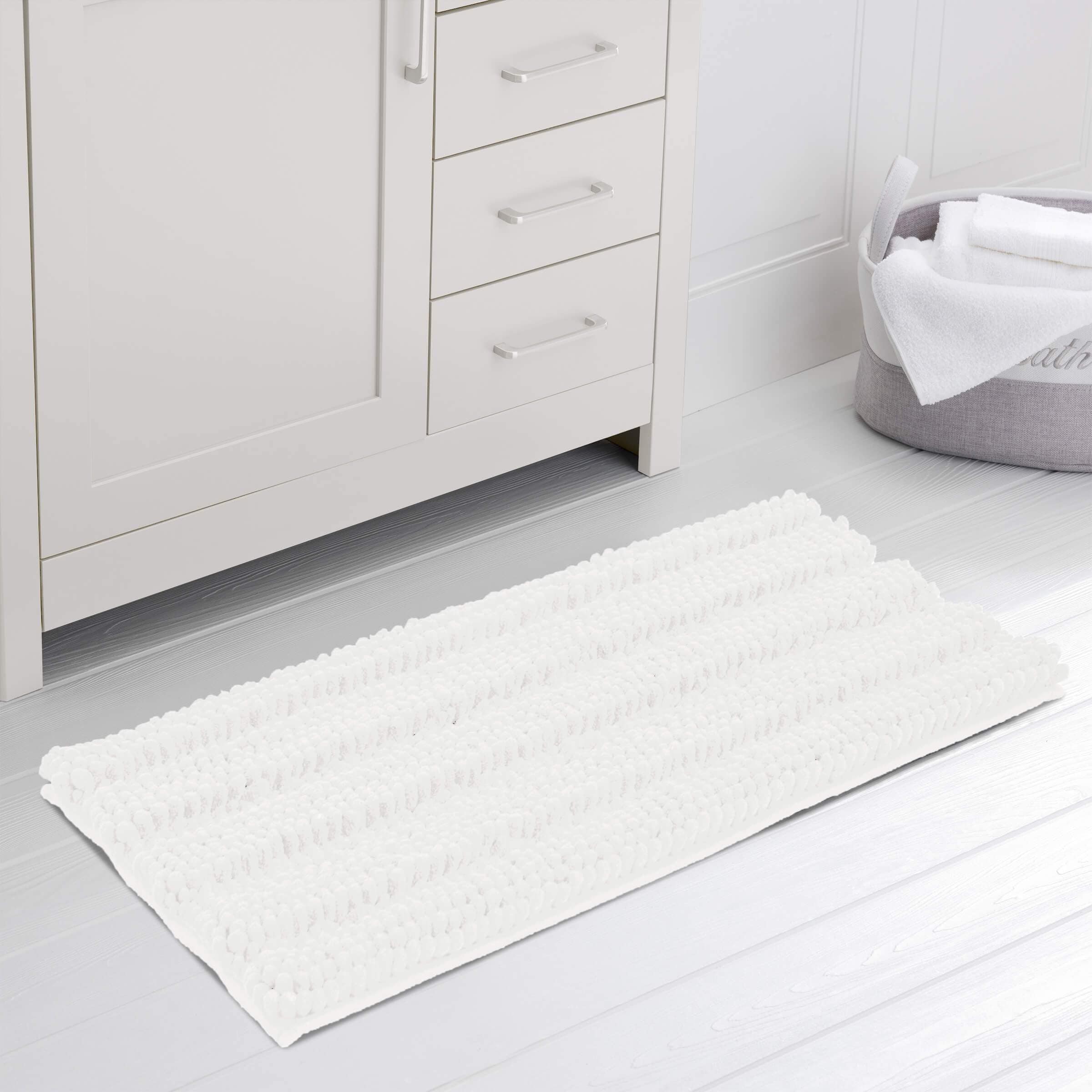 https://ak1.ostkcdn.com/images/products/is/images/direct/569560a1aa39928919b859b60970a357e2a6df3e/Subrtex-Supersoft-and-Absorbent-Braided-Bathroom-Rugs-Chenille-Bath-Rugs.jpg
