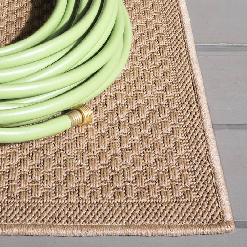 SAFAVIEH Atrium Guda Sisal Indoor/Outdoor Farmhouse Rug