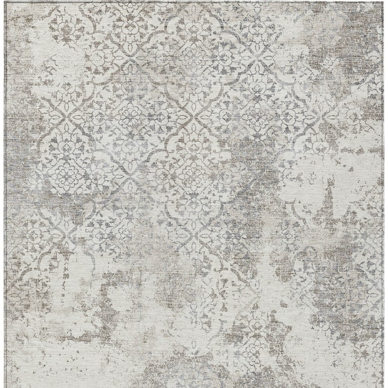 HomeRoots Floral Transitional Rectangle Outdoor Rug