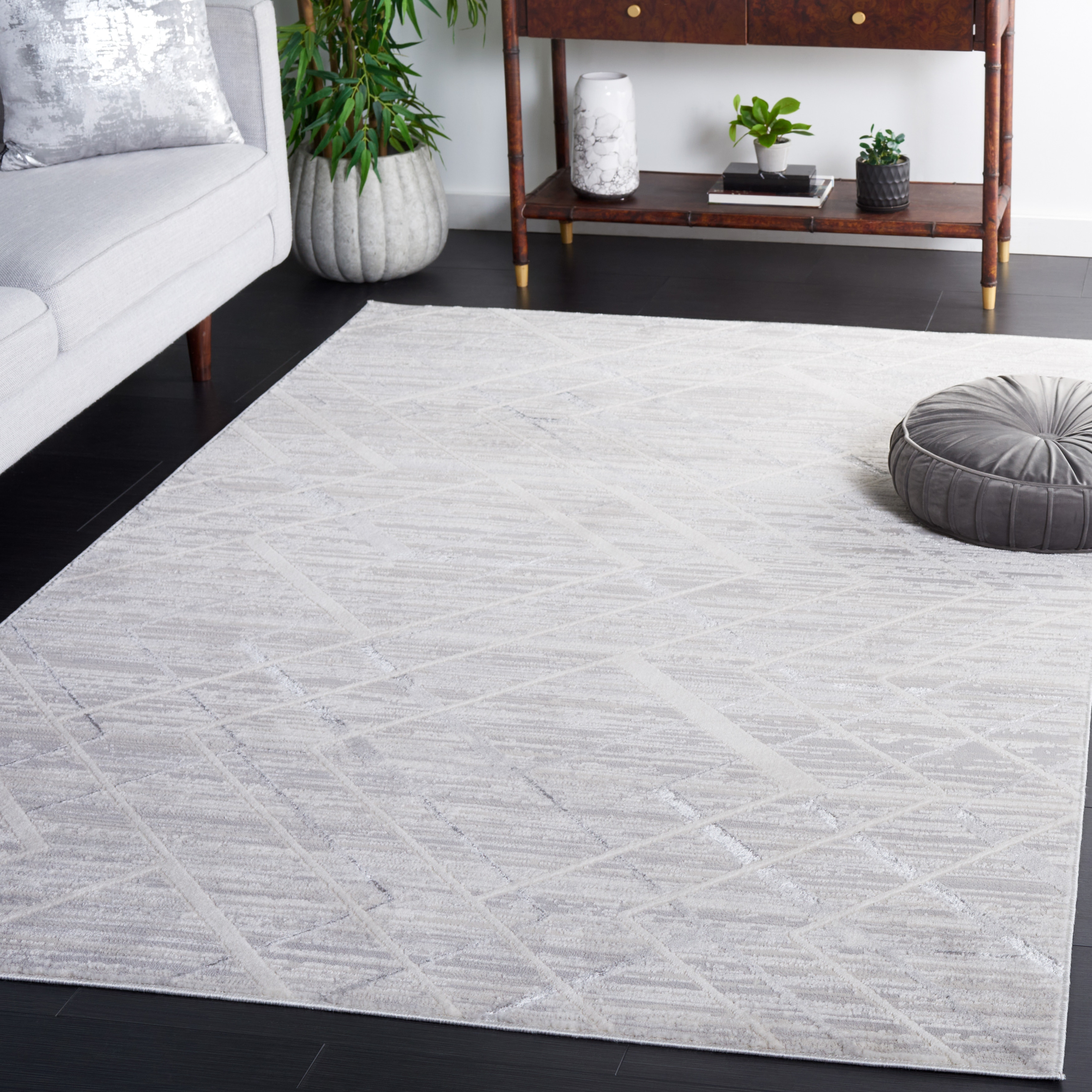 SAFAVIEH Hanna Deidra Contemporary Rug