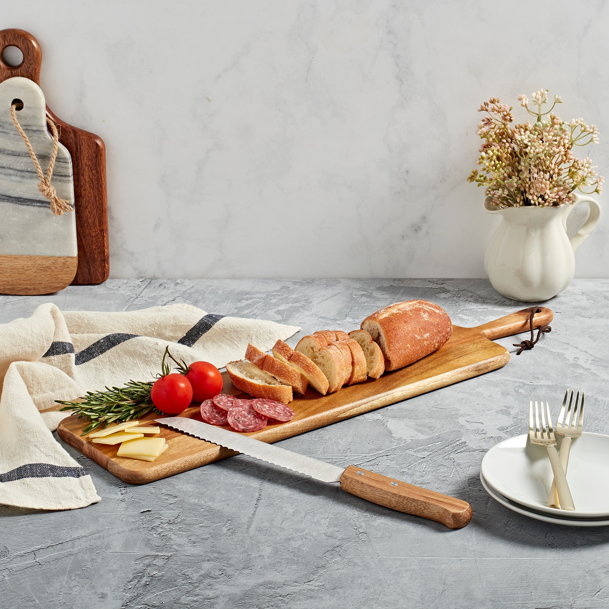 Tabletops Gallery 2-piece Acacia Wood Serving Board with Slicing Knife