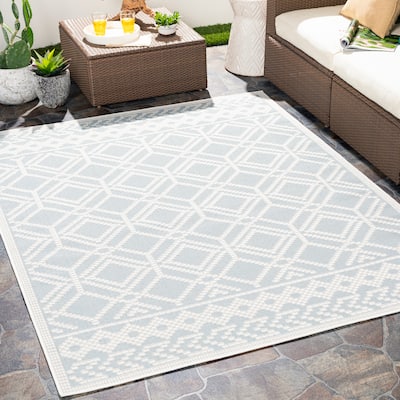 Margeaux Indoor/ Outdoor Nordic Diamond Area Rug