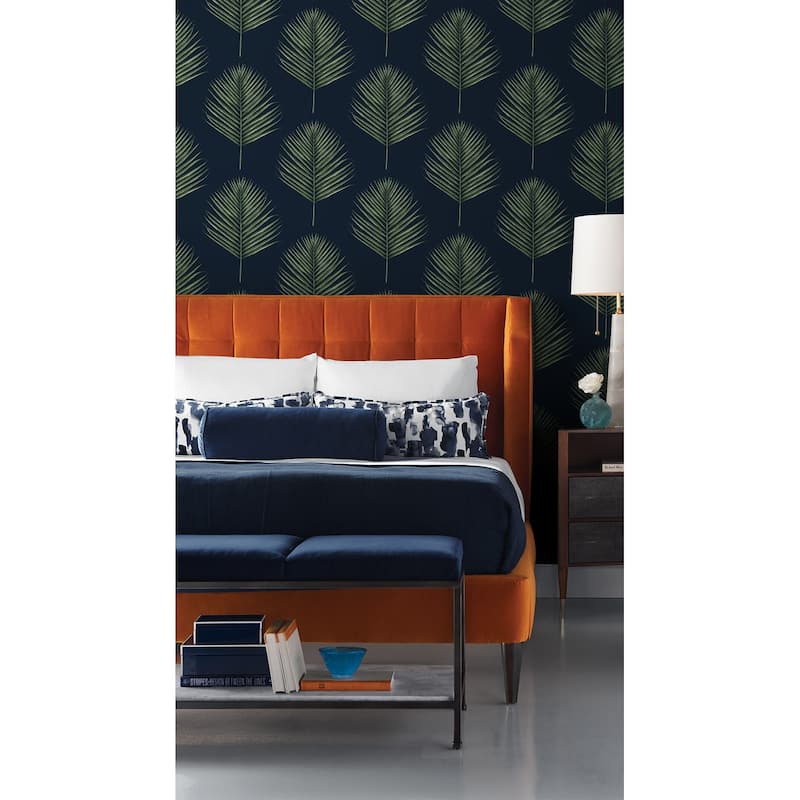 Luxe Haven Maui Palm Peel and Stick Wallpaper