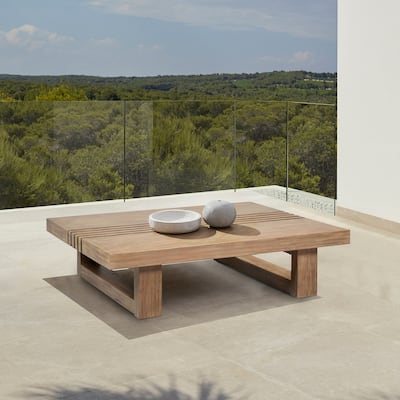 Vivid Outdoor Patio Coffee Table in Eucalyptus Wood