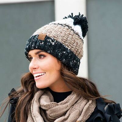 Cc Yarn Pom Detailed Beanie