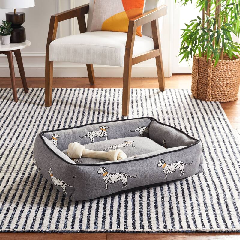 SAFAVIEH Pet Collection Dalmatian Dog Bed