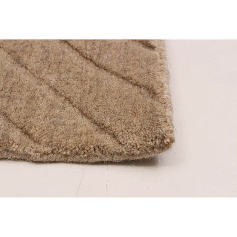 Kashkuli Gabbeh Tan Rug 5'5" x 7'6" - 5'5 x 7'6