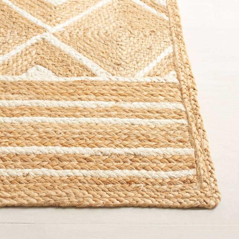 SAFAVIEH Handmade Natural Fiber Karis Farmhouse Boho Geometric Jute