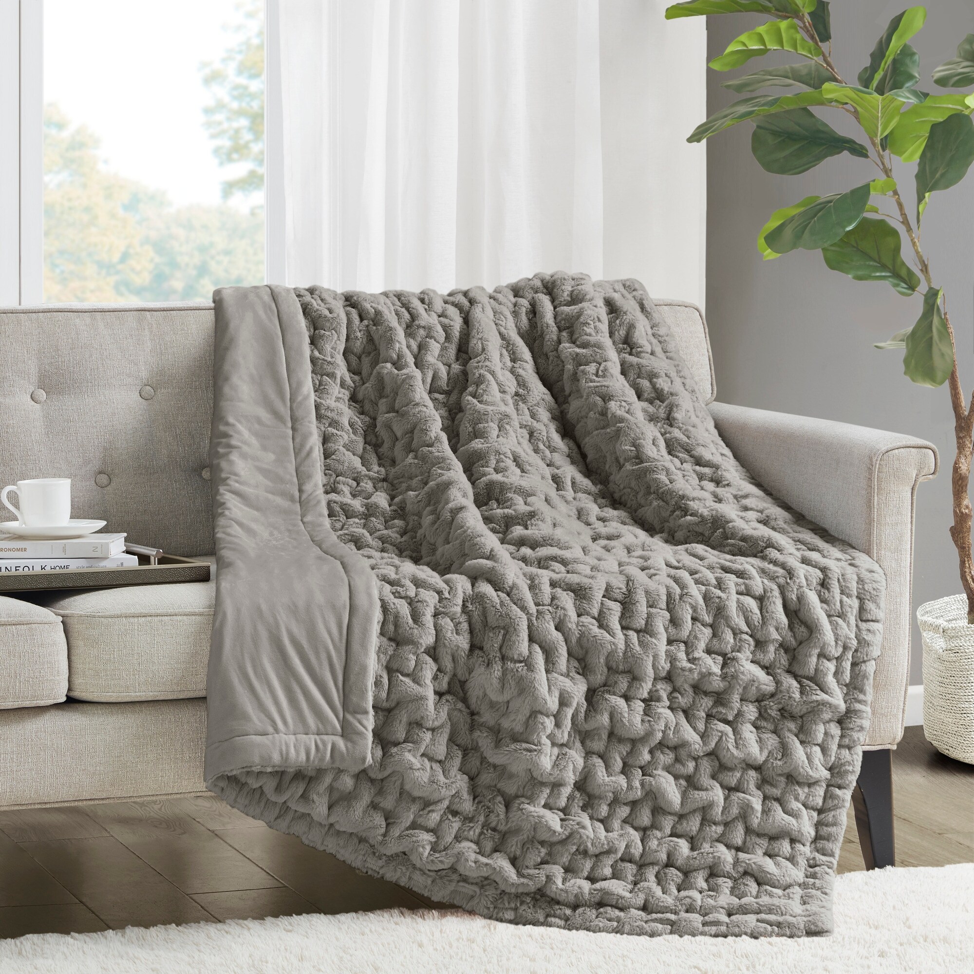 Madison Park Ruched Fur Throw Bed Bath Beyond 12705126