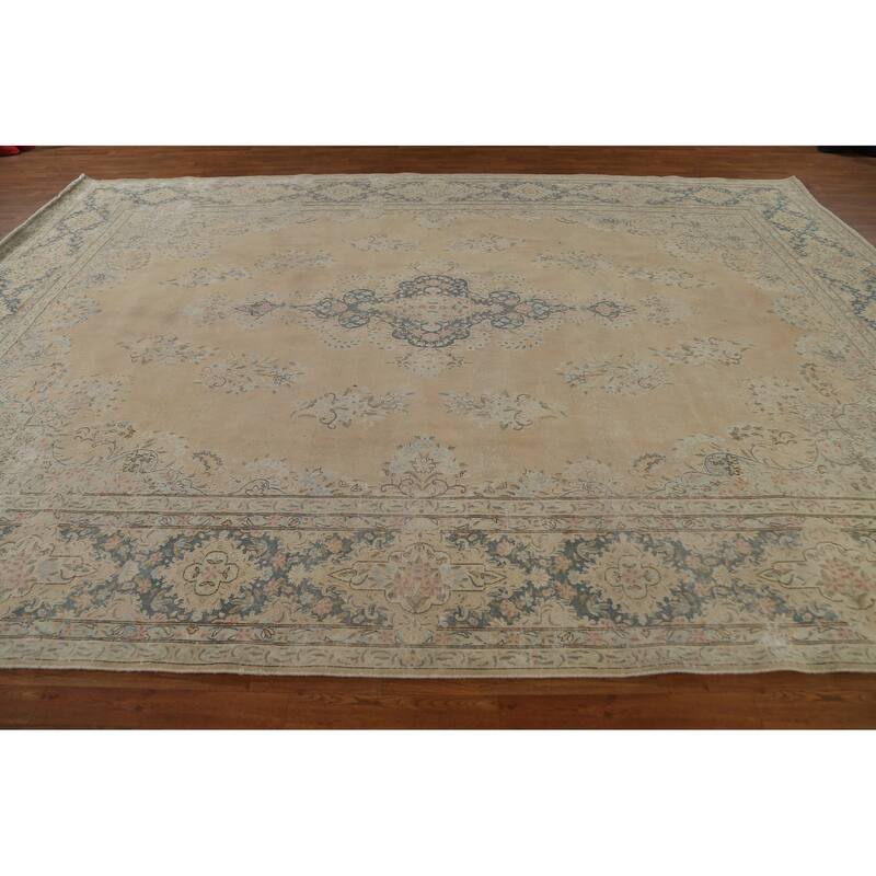Distressed Floral Kerman Persian Area Rug Hand-knotted Wool Carpet - 10'1" x 14'1"