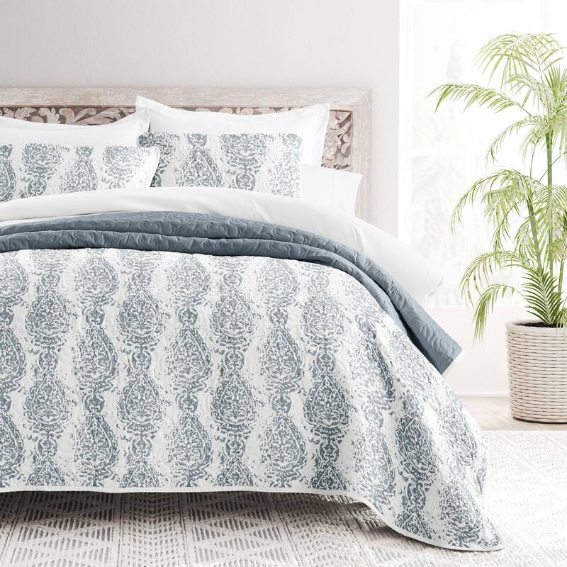 Becky Cameron All Season 3 Piece Distressed Damask Reversible Quilt Set