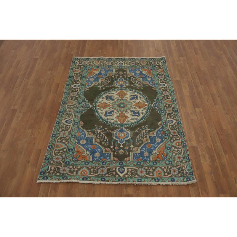 Hand Knotted Oriental 100% Wool Carpet Traditional Medallion Green Tabriz Area Rug - 6' 2'' X 4' 8''