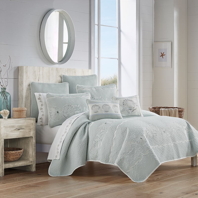 Royal Court Water's Edge Coastal Quilt Set