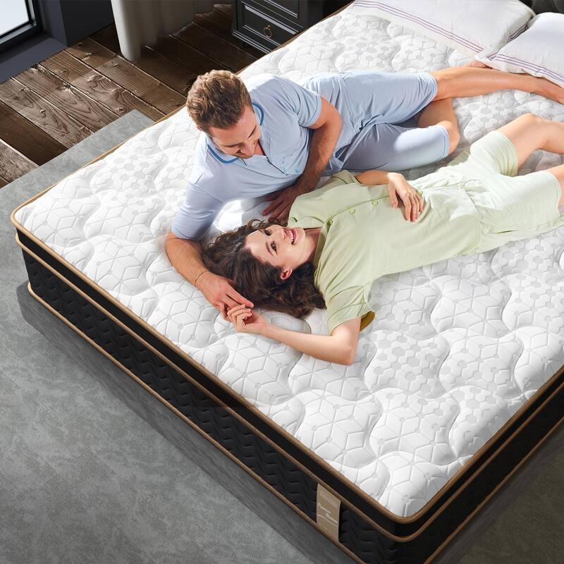 10" King Plush Mattresses with Encased Coils&Gel Memory Foam,Fiberglass-Free,Motion Isolation-Edge Support,Mattress in a Box