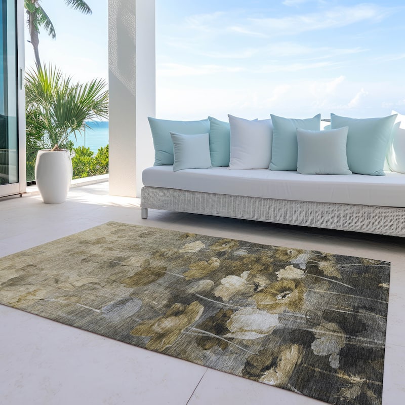 Machine Washable Indoor/ Outdoor Chantille Modern Floral Rug