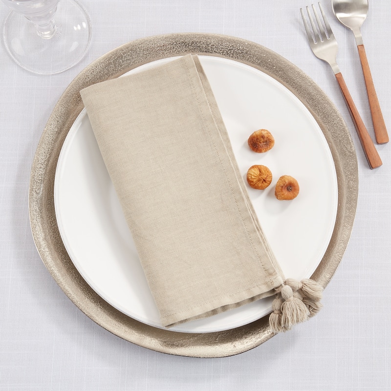 Table Napkins With Tassel Design (Set of 4)