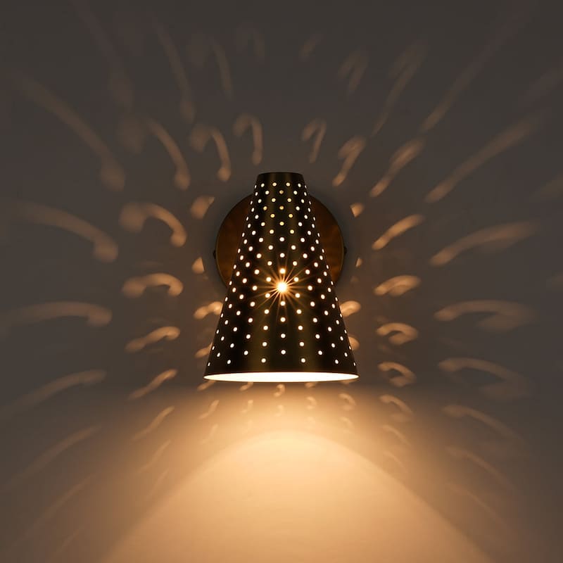 Contemporary Gleaming Single Iron Cone Vanity Bathroom Wall Lamp