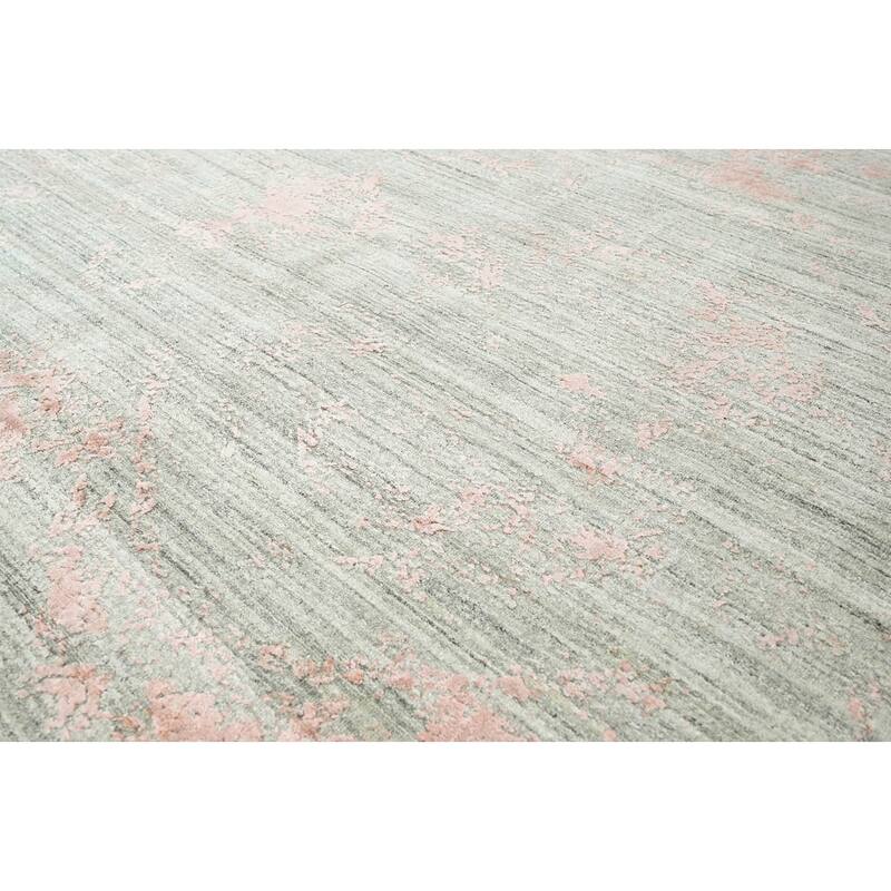Hand Knotted Gray Wool/Bamboo Silk Transitional Oriental Area Rug