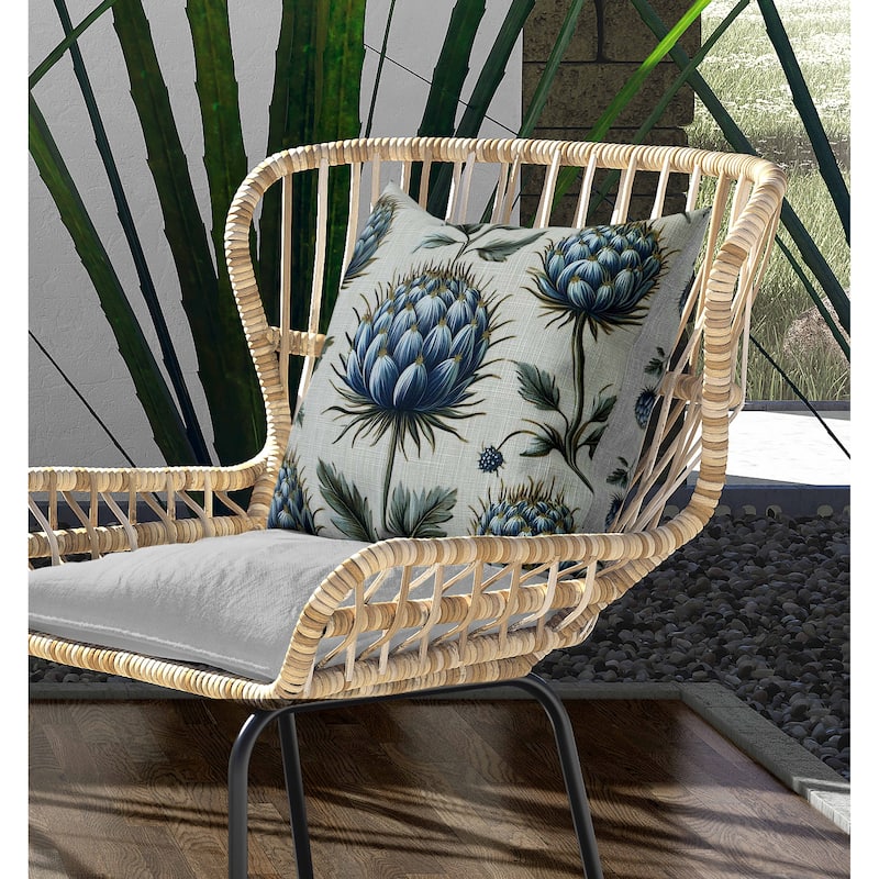 Thistle Garden Indoor/Outdoor Reversible Throw Pillow Teal