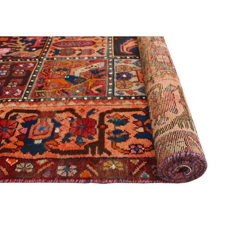 Fine Vintage Bakhtiari Annika Orange/Burgundy Rug - 5'4" x 8'11"