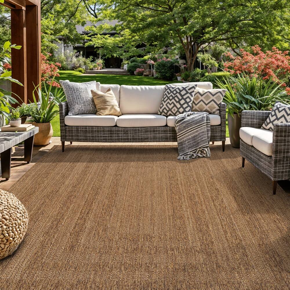 World Rug Gallery Geometric Indoor/Outdoor Flat Woven Area Rug