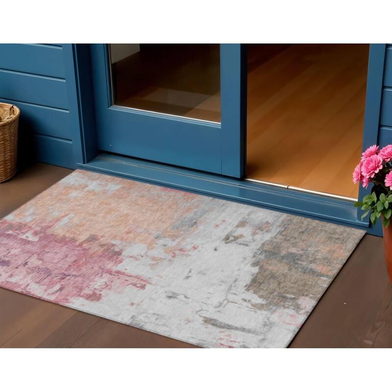 HomeRoots Abstract Transitional Rectangle Outdoor Rug - 3' x 5'