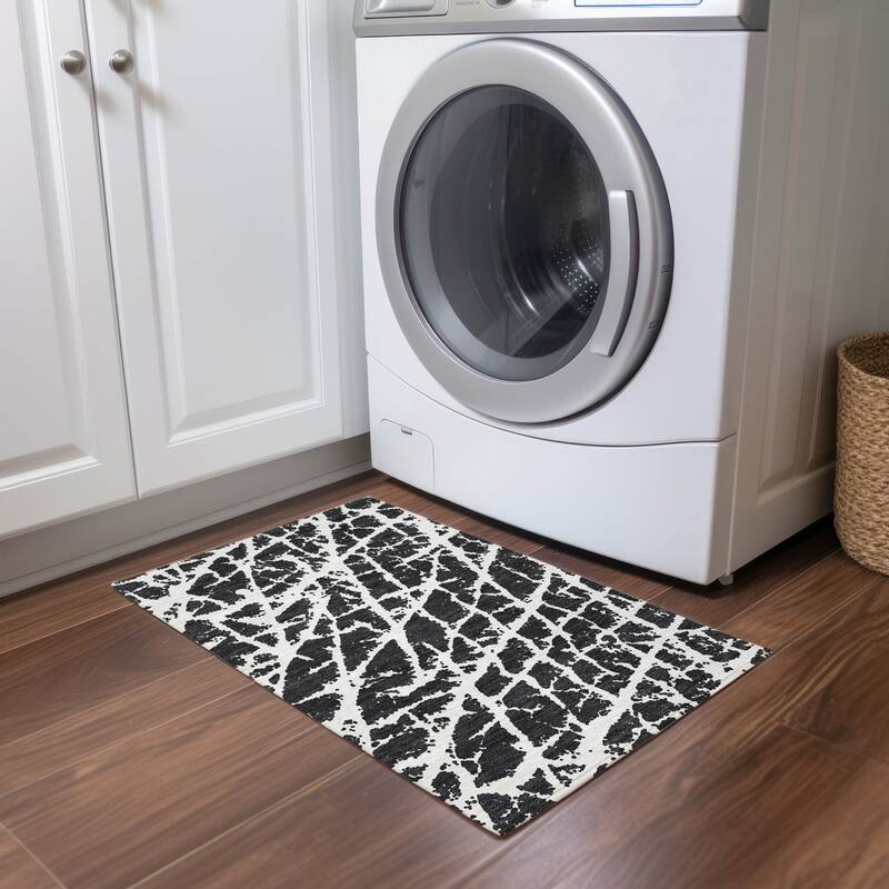 Allomi Unique Abstract Weather Resistant Timeless Fusion Outdoor Rug