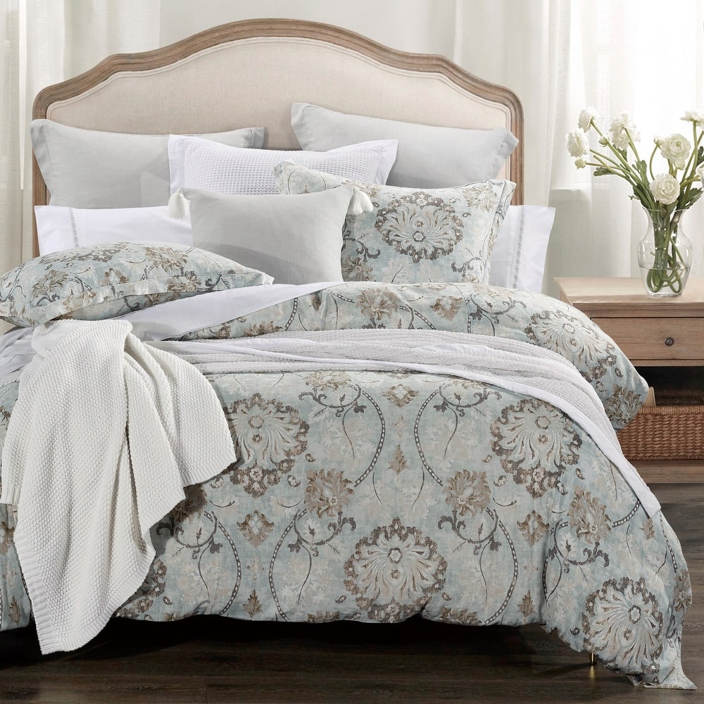HiEnd Accents Dalia Victorian Floral Comforter Set, 3PC