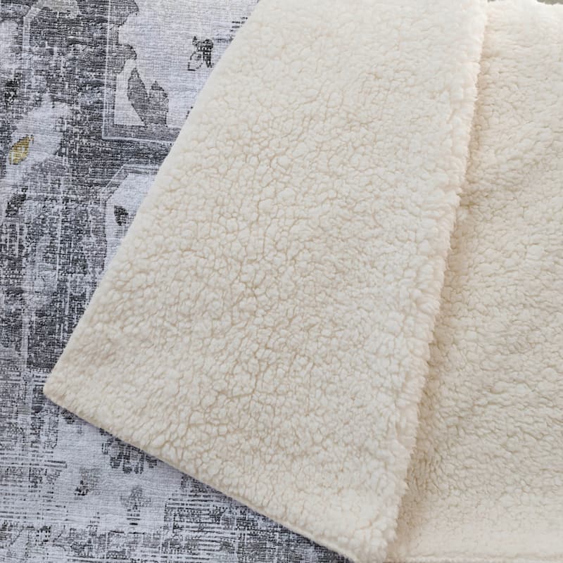 Premium Machine Washable ASB93 Traditional Medallion Sherpa Throw Blanket
