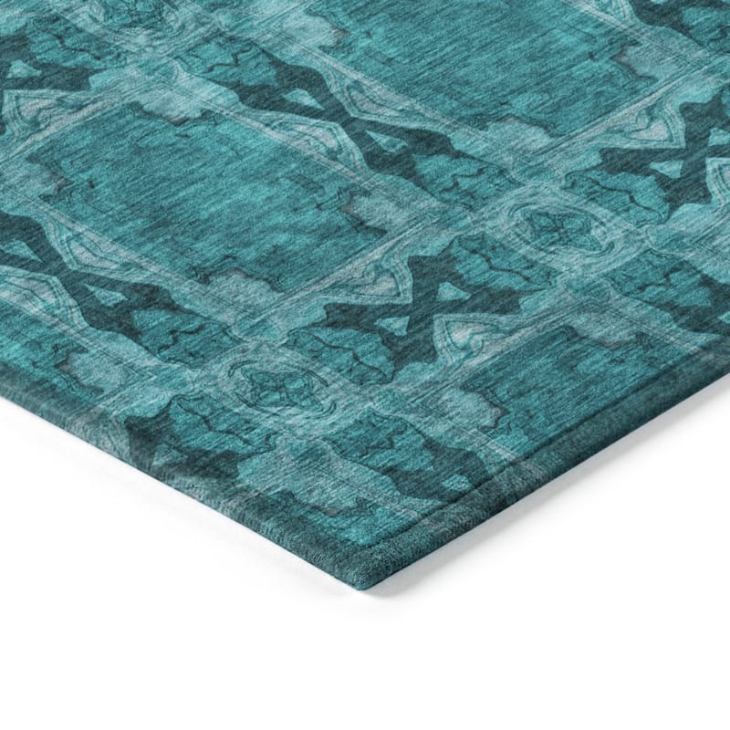 Machine Washable Indoor/ Outdoor Boho Medallions Chantille Rug