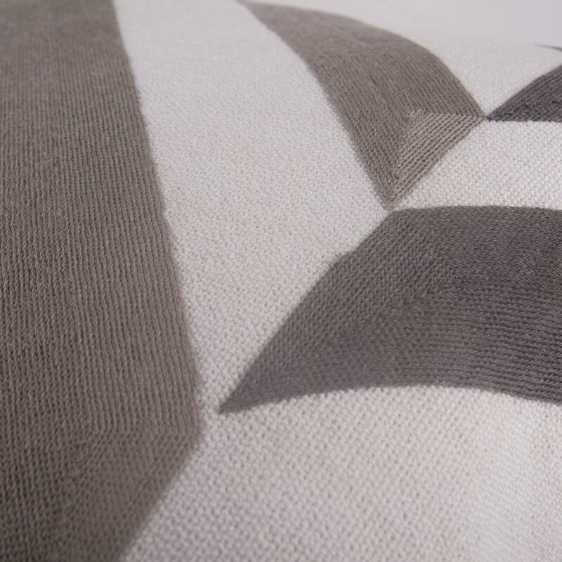 Rizzy Collection Natural Geometric Modern Throw Pillow