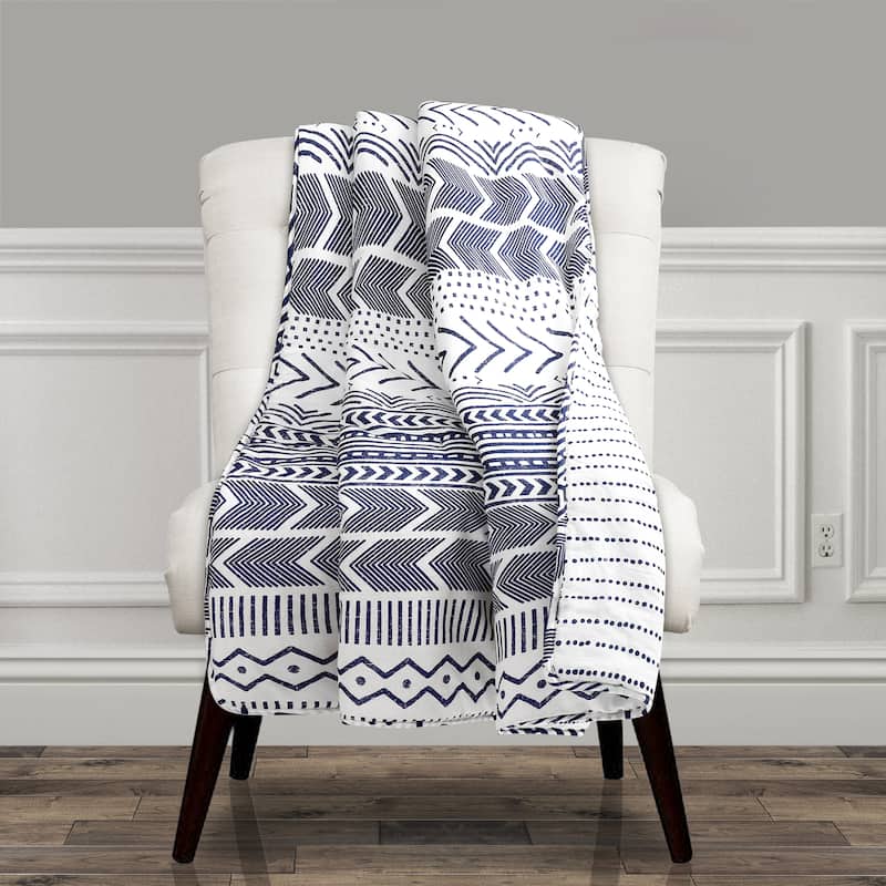 Lush Decor Hygge Geo Throw - Navy & White