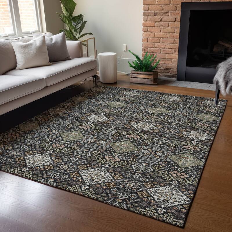 Machine Washable Indoor/ Outdoor Global Flory Chantille Rug