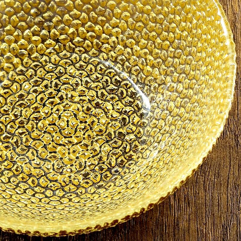 Glass Bowls with Pebble Pattern Perfect for Casual Meals or Festive Gatherings