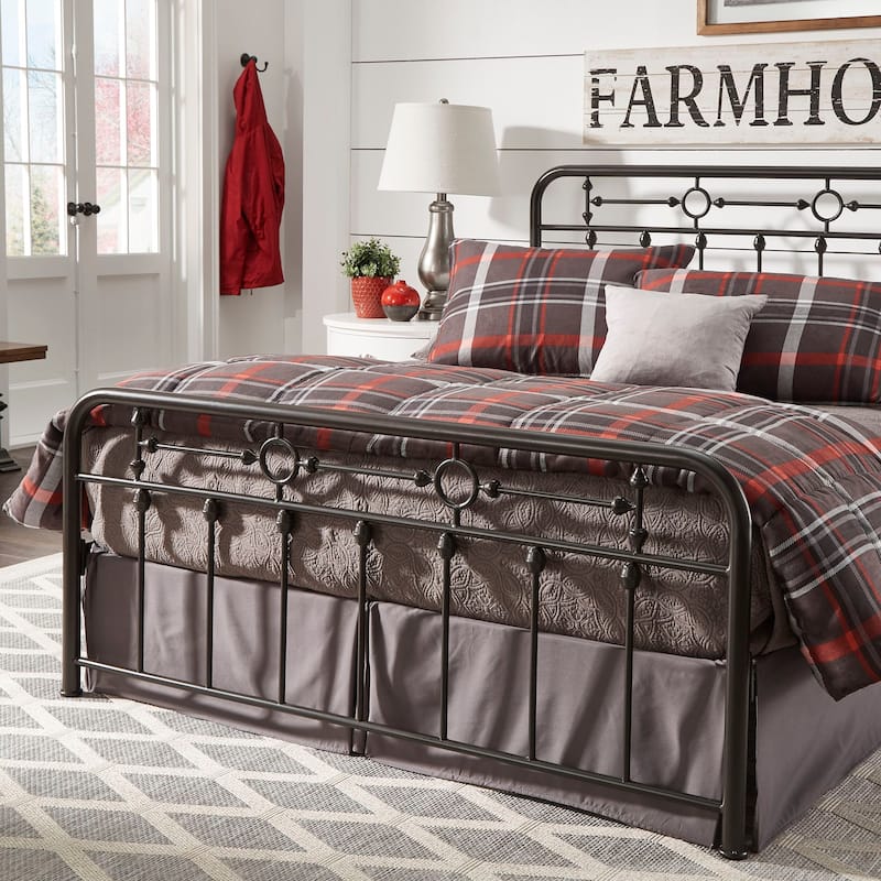 Darren Metal Bed by iNSPIRE Q Classic