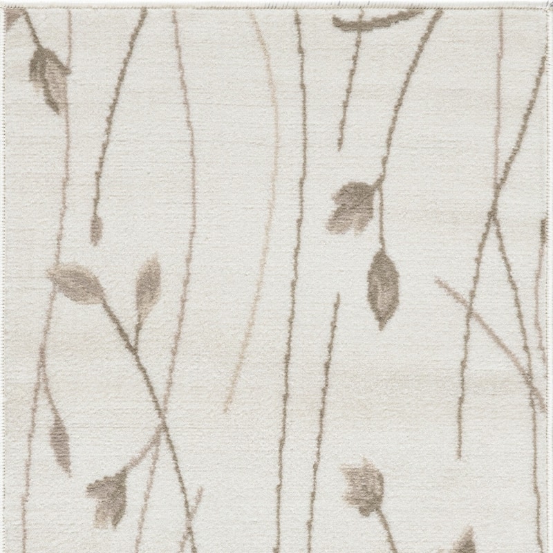 Power Loomed Floral Traditional Area Rug - 48' X '24' X '0.5