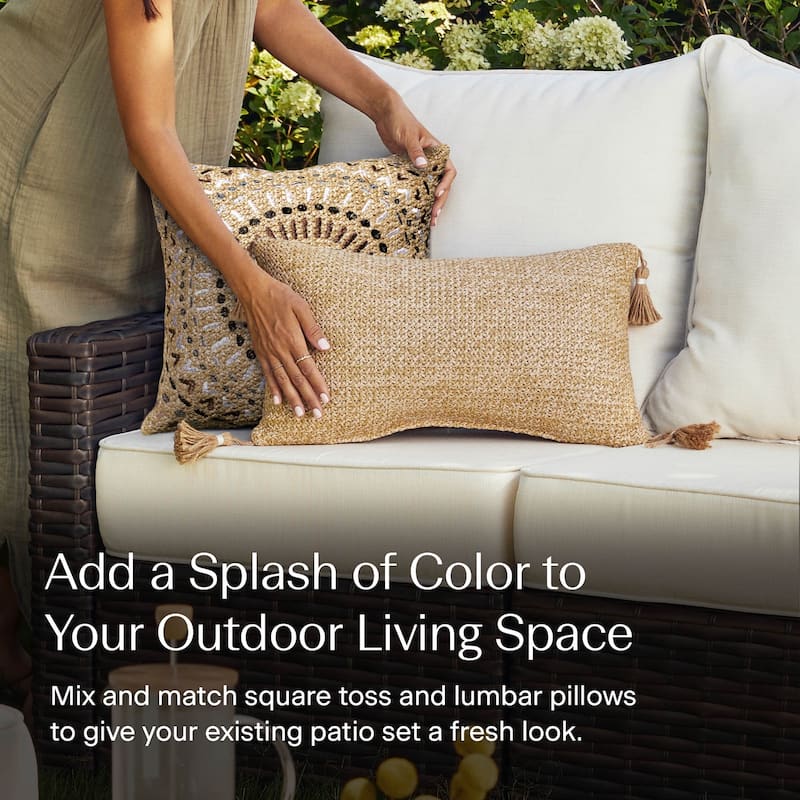 Raffia Natural Outdoor Square Toss Pillow with Tassels (2-Pack)