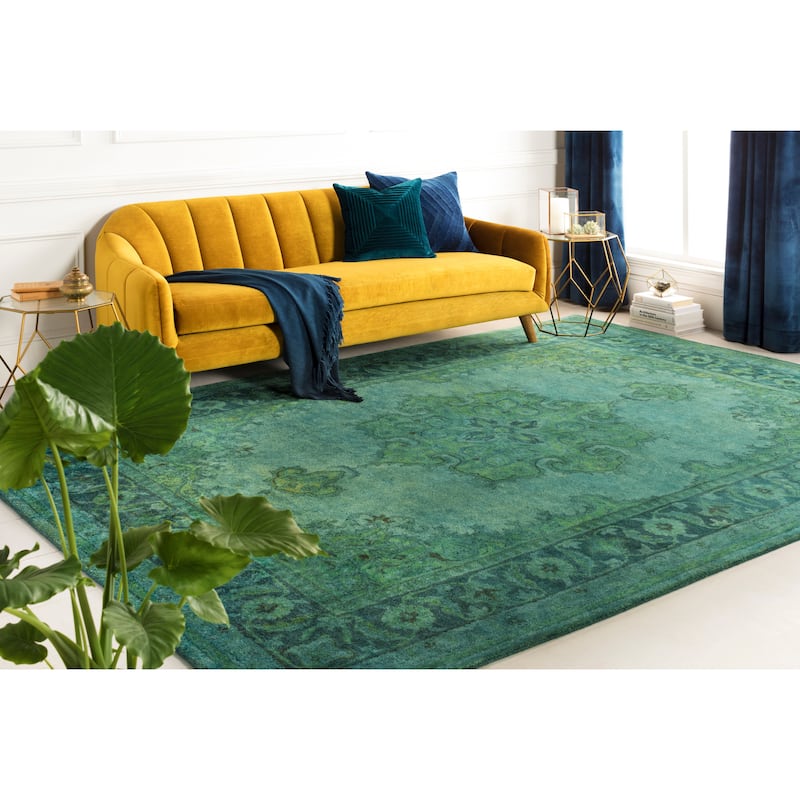 Hand-Tufted Linhope Medallion Wool Area Rug - 5' x 8' - Olive